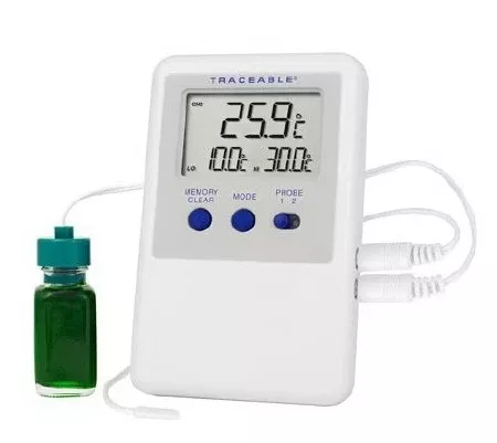 Cole-Parmer Inst. Digital Refrigerator / Freezer Thermometer with Alarm Traceable Ultra Fahrenheit / Celsius -58° to +158°F (-50° to +70°C) Bottle Probe / Bullet Probe Multiple Mounting Options Battery Operated - M-1074716-1586 | Each