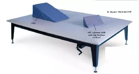 Hausmann Industries Mat Platform 1425 Series 750 lbs. Weight Capacity - M-634780-4803 | Each