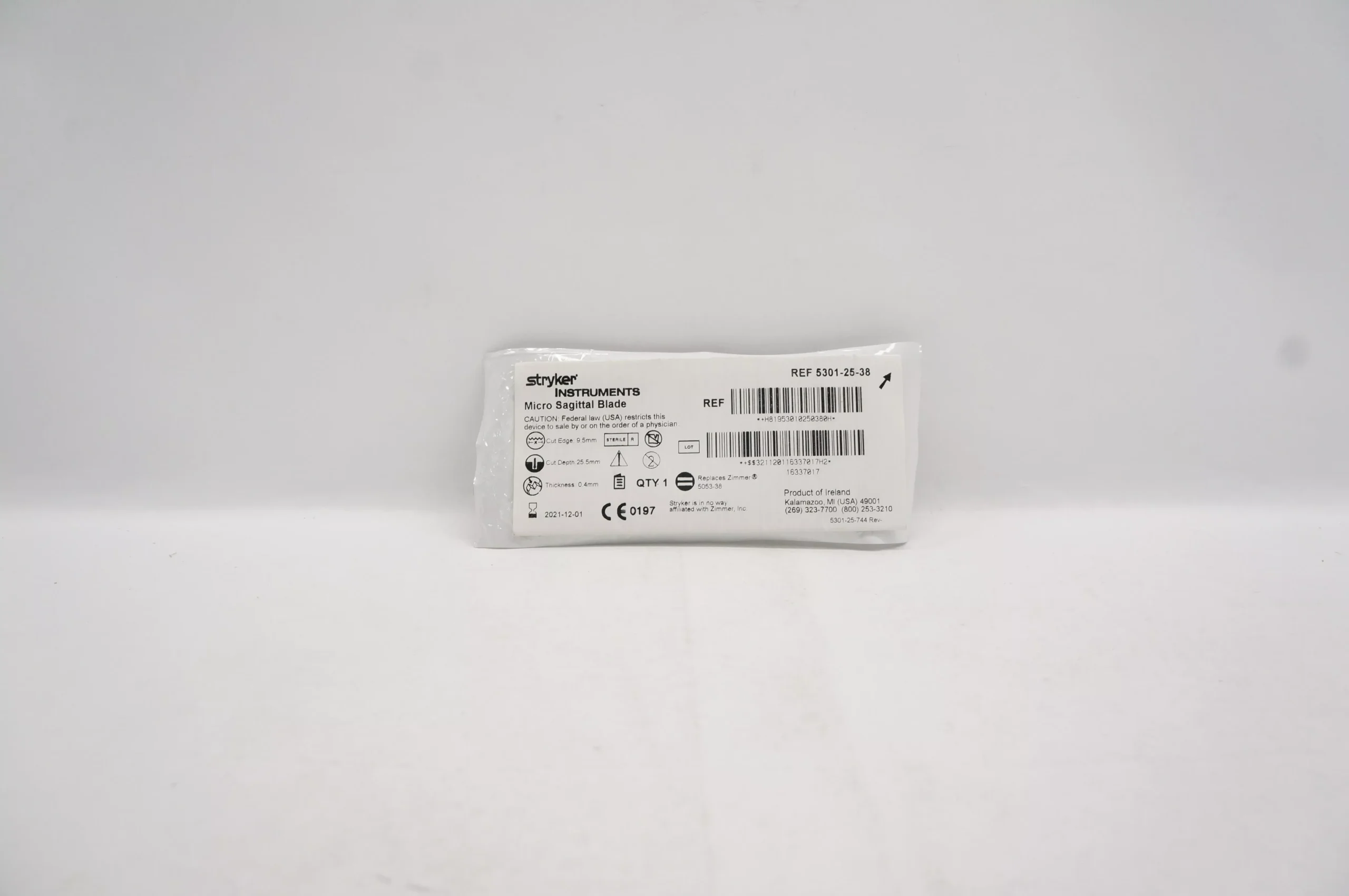 Stryker 5301-25-38 Micro Sagittal Blade 9.5 x 25.5 x 0.4mm