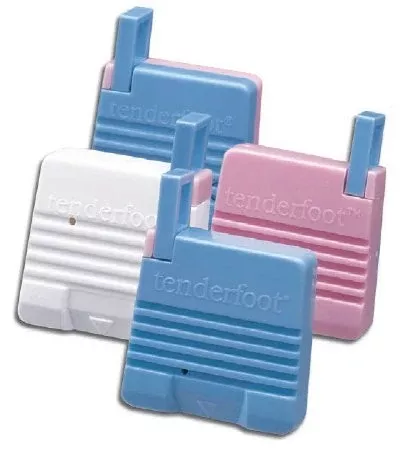 Werfen USA LLC Pediatric Lancet Tenderfoot Incision Device Blade 0.85 mm Depth - M-671047-4970 | Box of 50